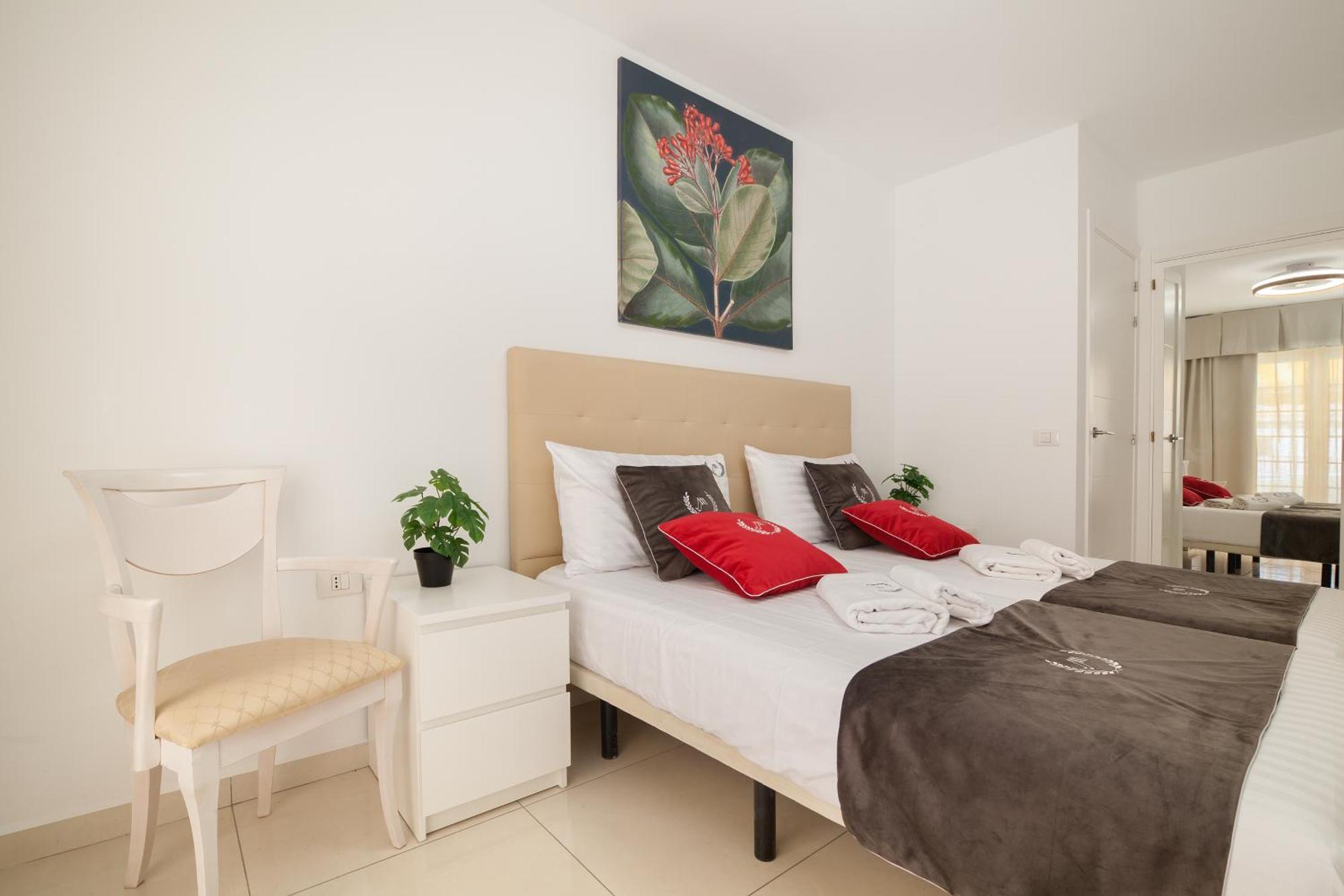 Maapartmentses Garden City Playa Fanabe Ngoại thất bức ảnh