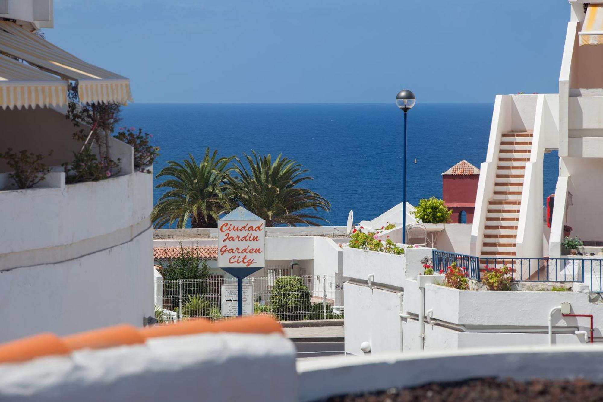 Maapartmentses Garden City Playa Fanabe Ngoại thất bức ảnh